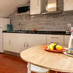 Ribeiro's House, New With Amazing Sunsets * Arco da Calheta (Madeira)