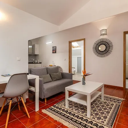 Ribeiro's House, New With Amazing Sunsets Arco da Calheta (Madeira)