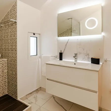 Ribeiro's House, New With Amazing Sunsets Apartment Arco da Calheta (Madeira)