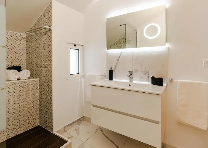 Ribeiro's House, New With Amazing Sunsets Daire Arco da Calheta (Madeira)